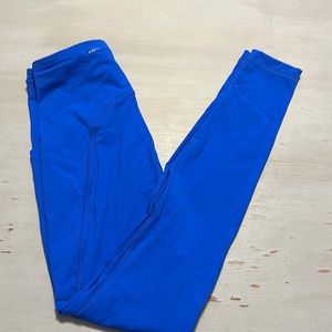 Lululemon Swift Speed 28” Cerulean Blue Size 4